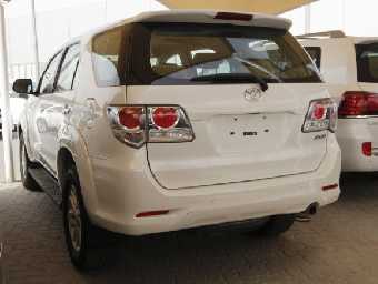 TOYOTA FORTUNER 2014 Image 5