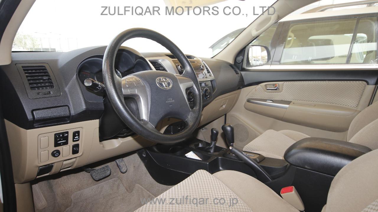 TOYOTA FORTUNER 2014 Image 6