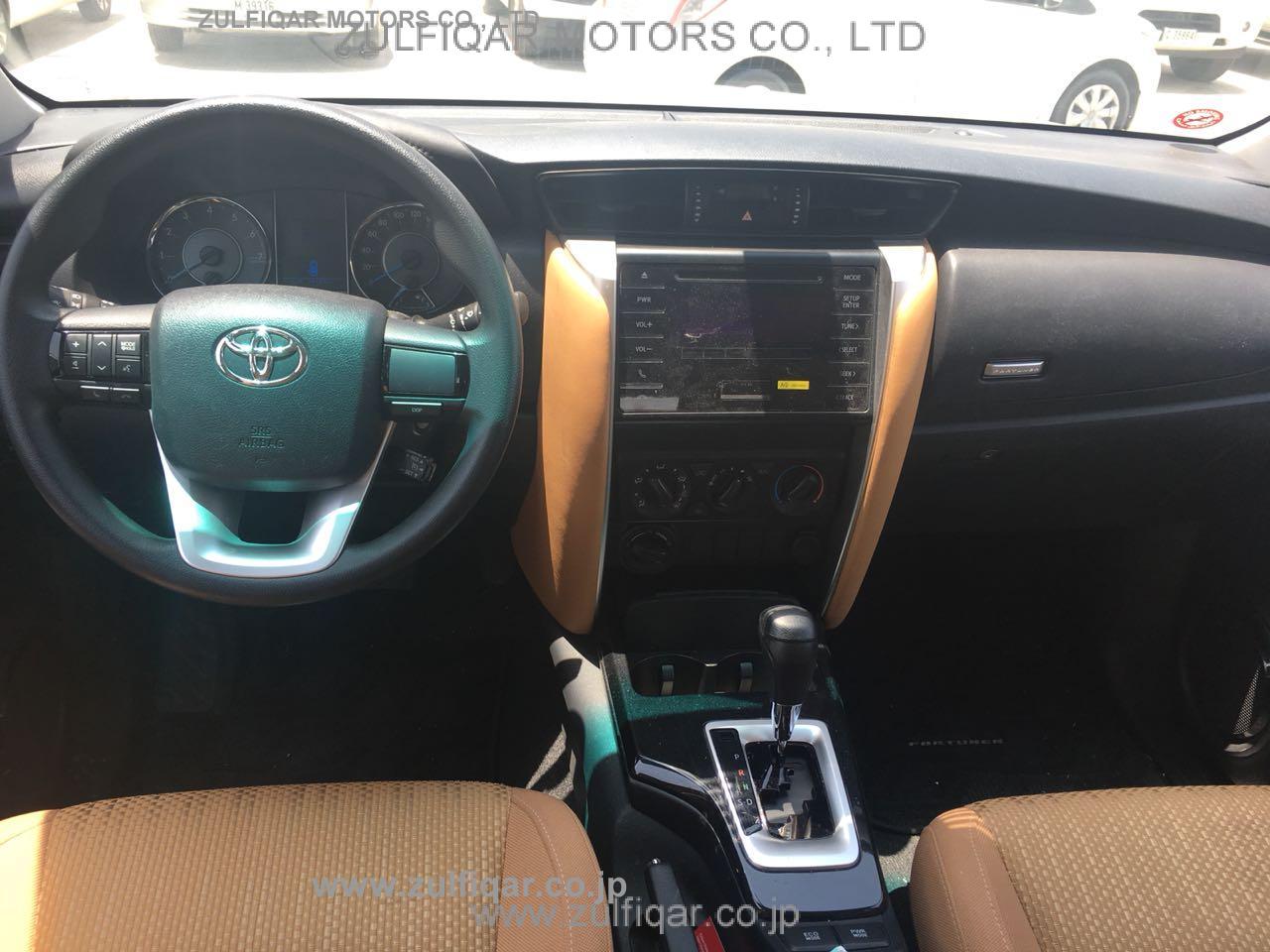 TOYOTA FORTUNER 2016 Image 2