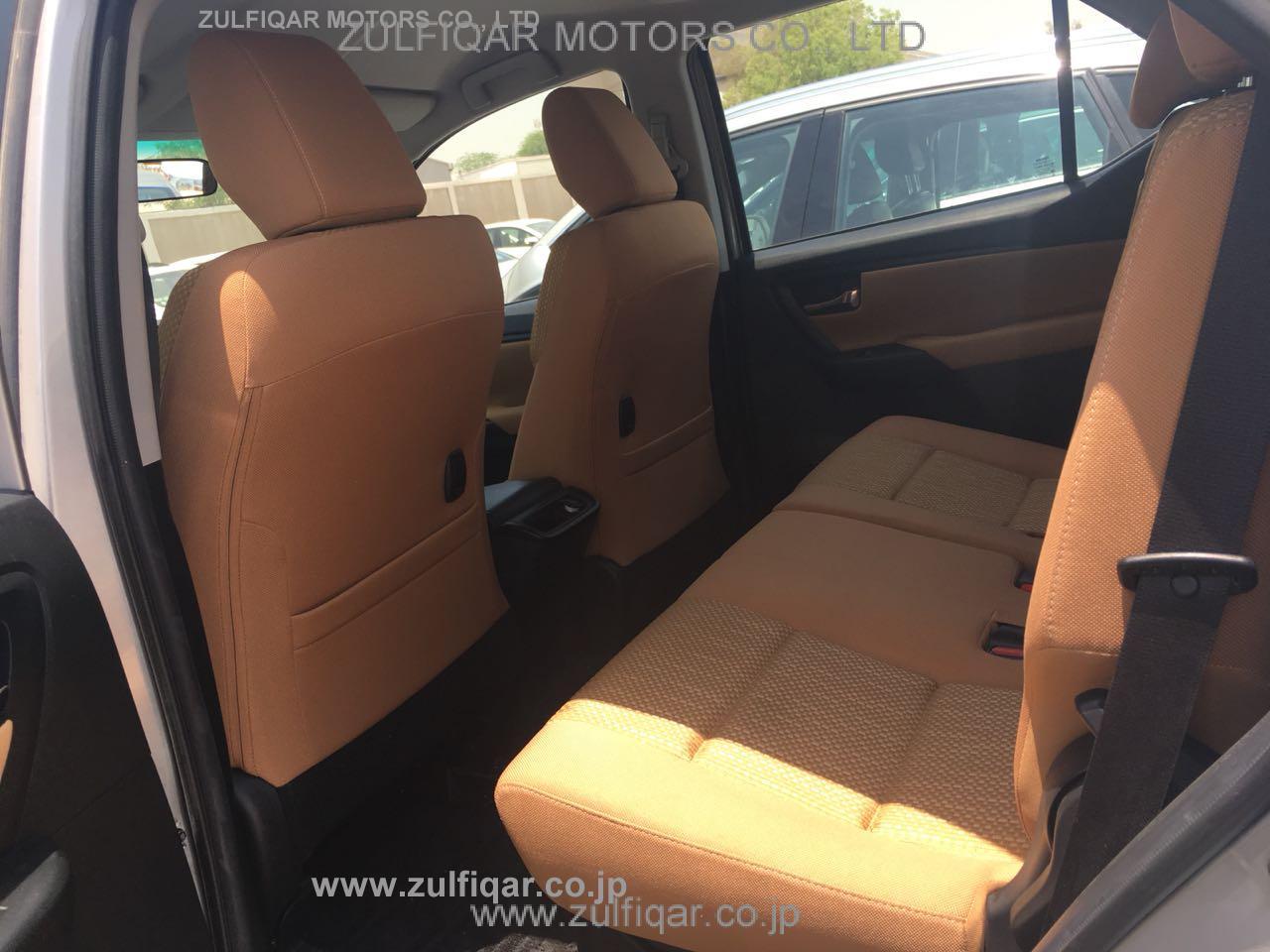TOYOTA FORTUNER 2016 Image 5