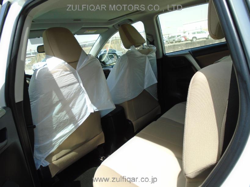 TOYOTA RAV4 2014 Image 6