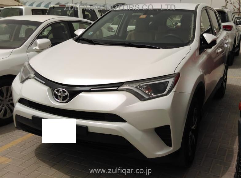 TOYOTA RAV4 2016 Image 4