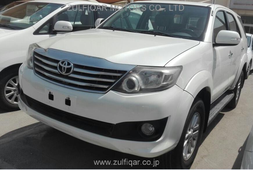 TOYOTA FORTUNER 2014 Image 5