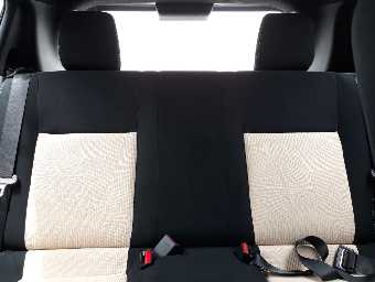 TOYOTA YARIS 2016 Image 5