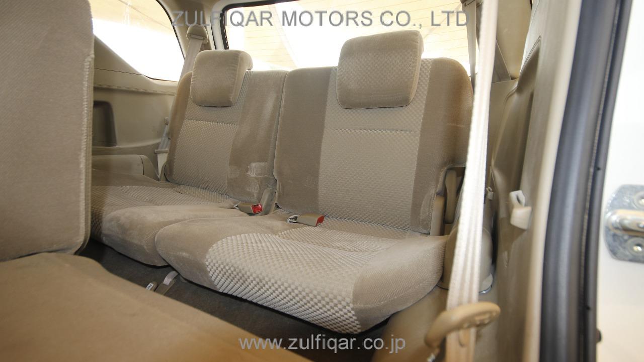 TOYOTA FORTUNER 2014 Image 9