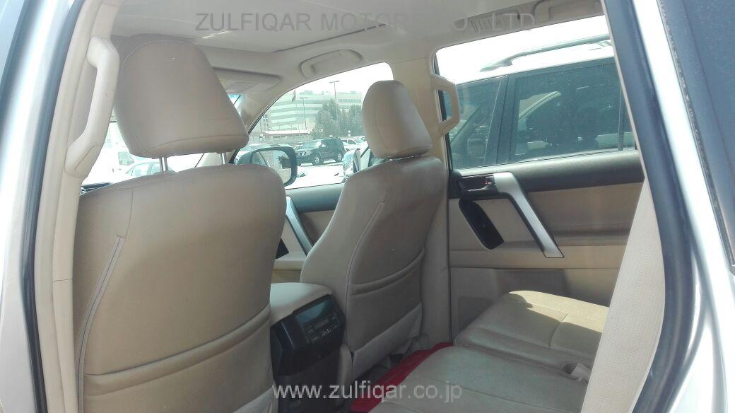 TOYOTA PRADO 2014 Image 8