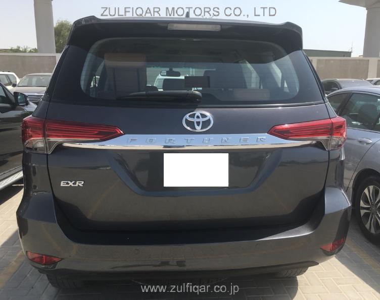 TOYOTA FORTUNER 2016 Image 3