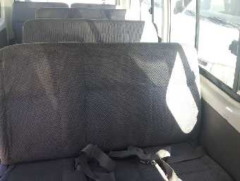 TOYOTA HIACE 2009 Image 4