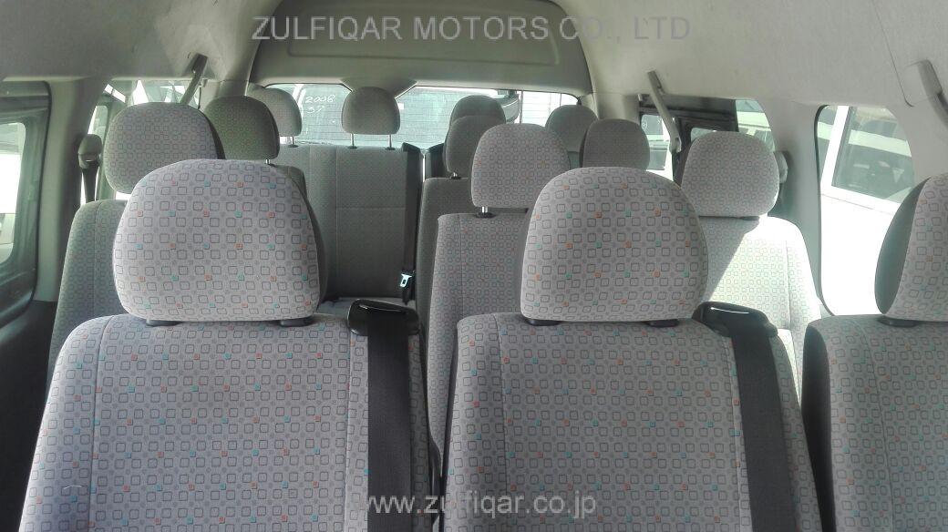 TOYOTA HIACE 2015 Image 4