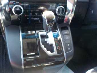TOYOTA VELLFIRE 2016 Image 13