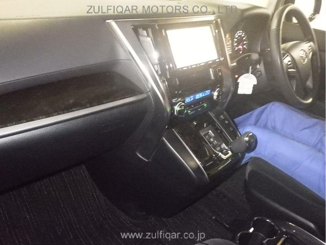 TOYOTA VELLFIRE 2016 Image 3