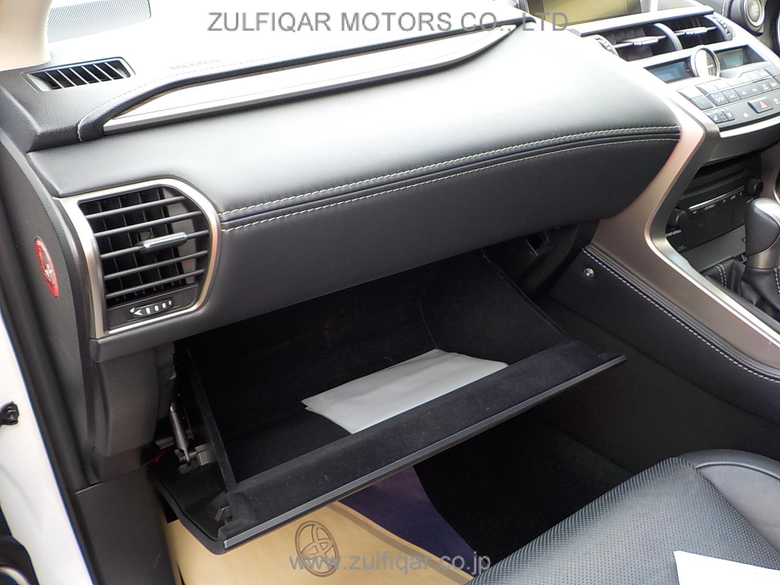 LEXUS NX 2014 Image 12