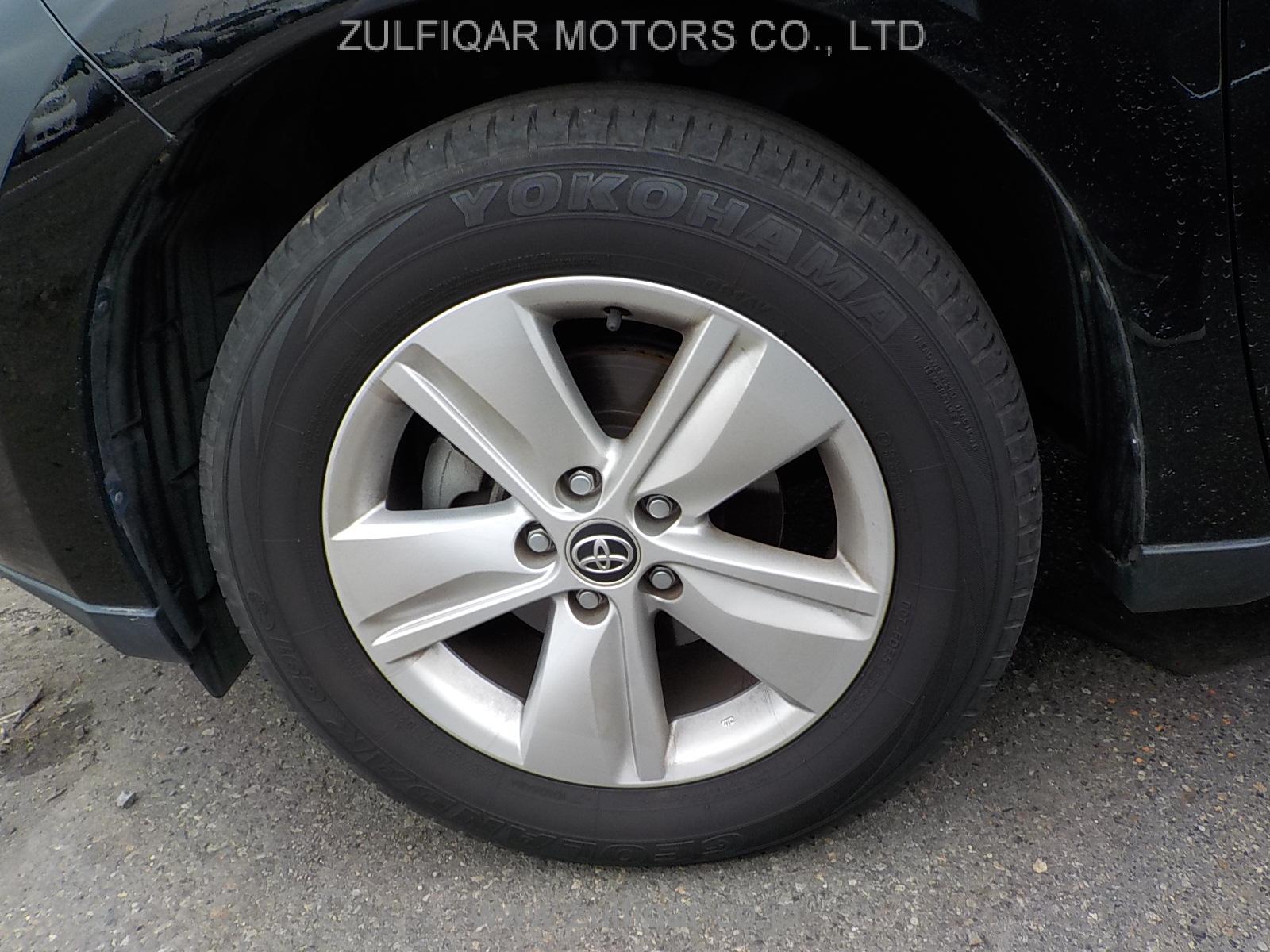 TOYOTA HARRIER 2014 Image 12