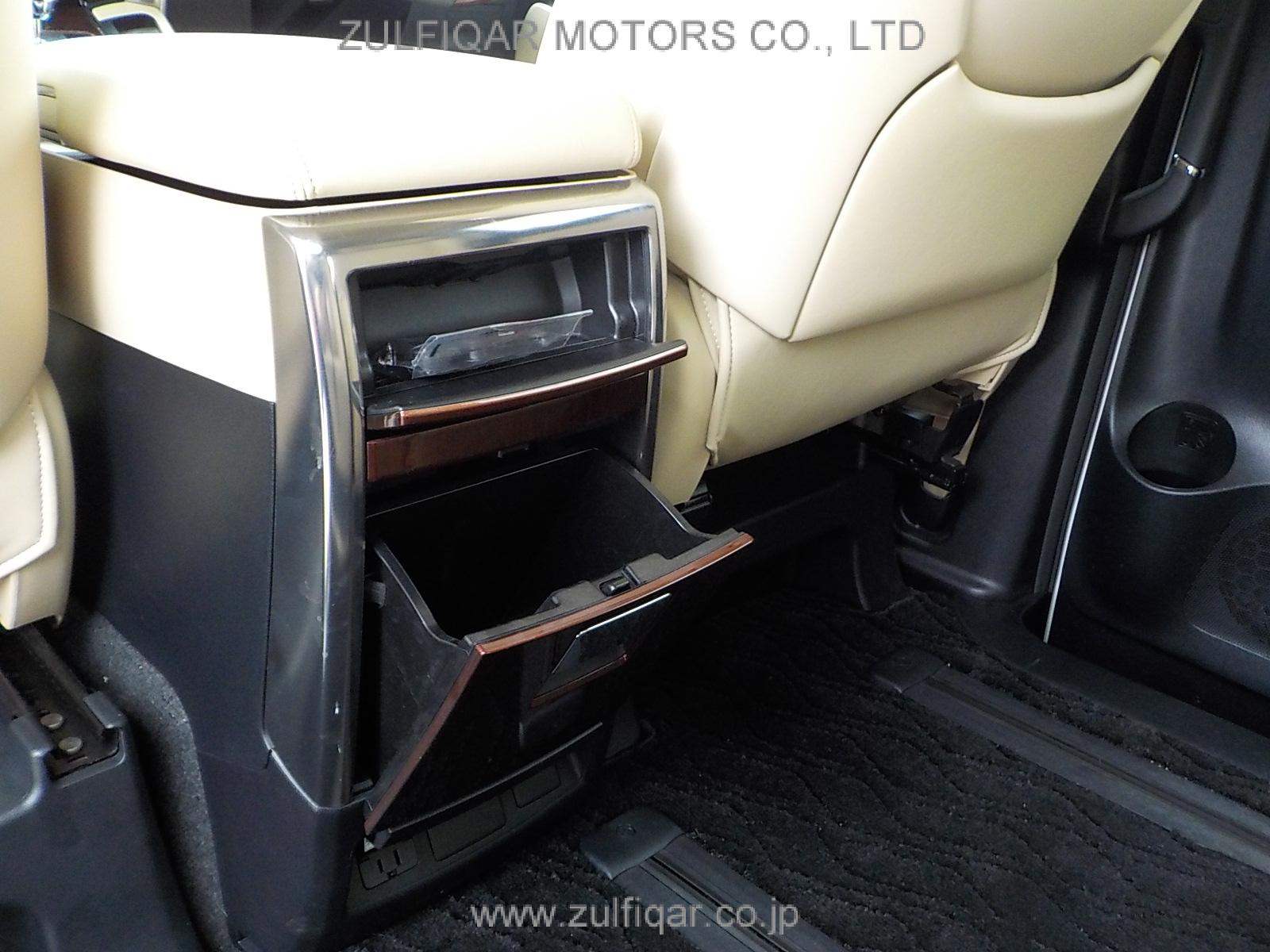 TOYOTA VELLFIRE 2015 Image 20