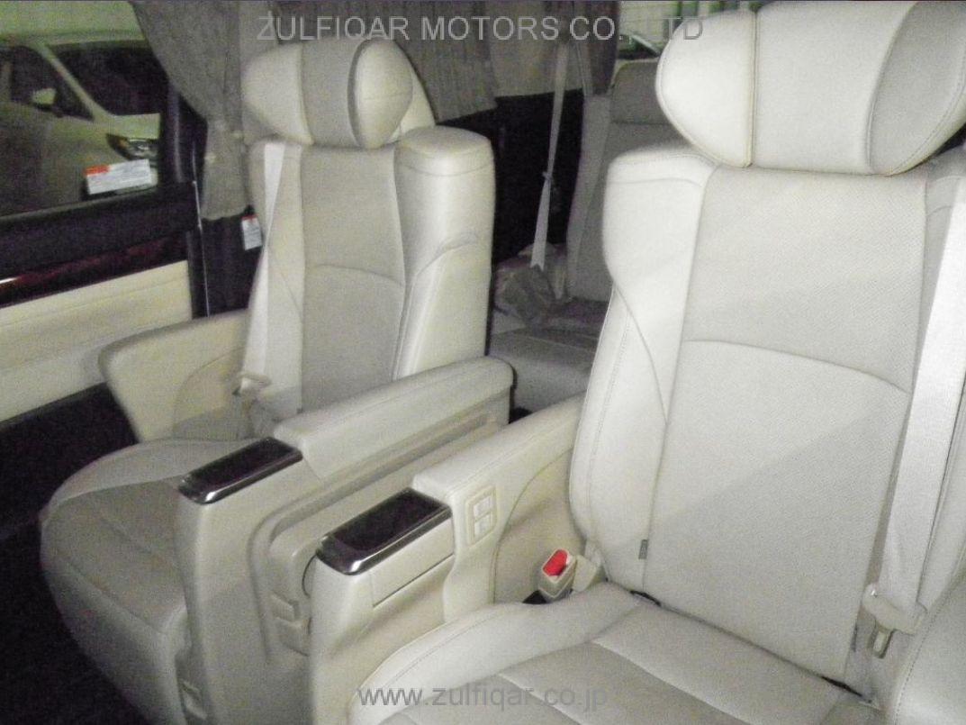 TOYOTA VELLFIRE 2015 Image 6