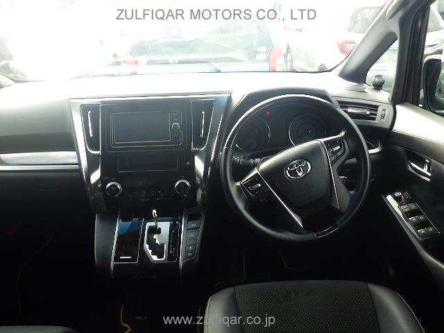 TOYOTA VELLFIRE 2016 Image 9