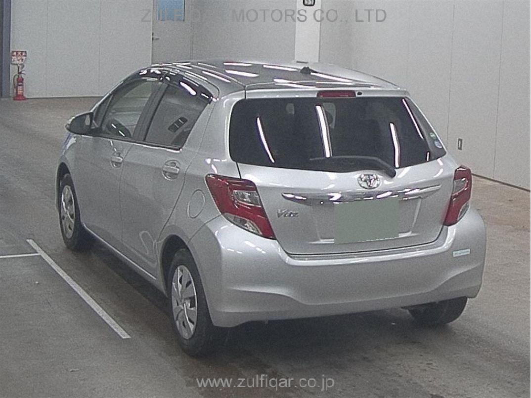 TOYOTA VITZ 2016 Image 2