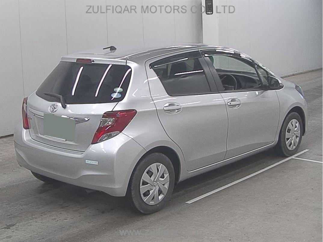 TOYOTA VITZ 2016 Image 5