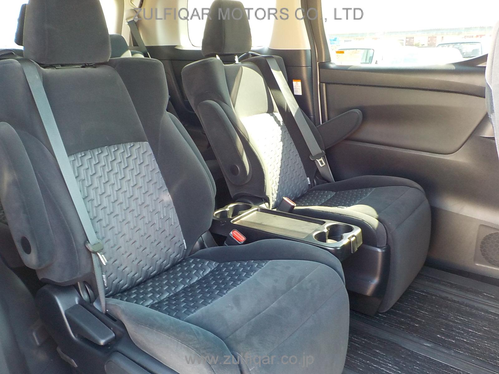 TOYOTA ALPHARD 2015 Image 12