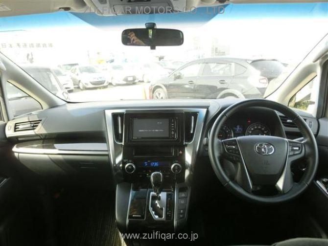 TOYOTA VELLFIRE 2015 Image 7