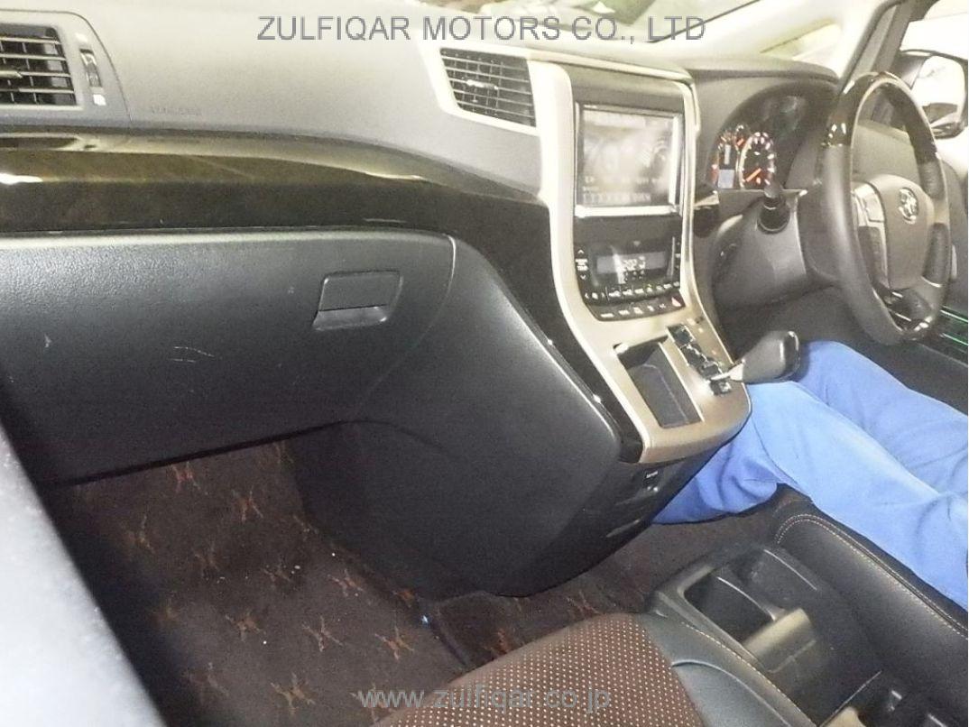 TOYOTA ALPHARD 2014 Image 3