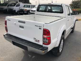 TOYOTA HILUX 2014 Image 6