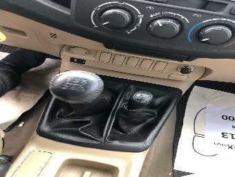 TOYOTA HILUX 2014 Image 10