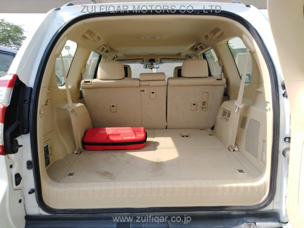 TOYOTA PRADO 2015 Image 8