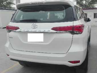 TOYOTA FORTUNER 2017 Image 3