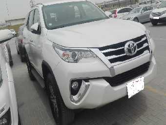 TOYOTA FORTUNER 2017 Image 5