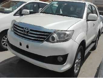 TOYOTA FORTUNER 2013 Image 5