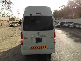 TOYOTA HIACE BUS 2015 Image 3