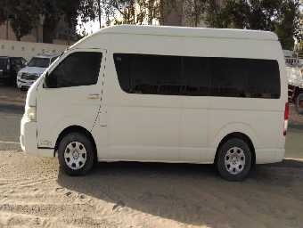 TOYOTA HIACE BUS 2015 Image 8