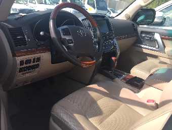 TOYOTA LAND CRUISER 2014 Image 8