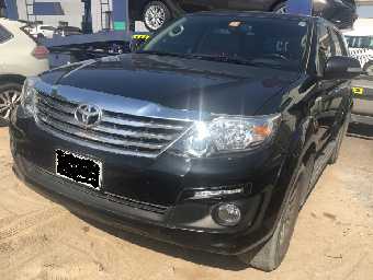TOYOTA FORTUNER 2015 Image 4