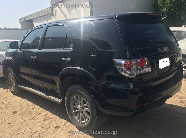 TOYOTA FORTUNER 2015 Image 8