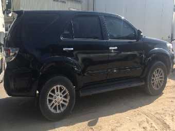 TOYOTA FORTUNER 2015 Image 9