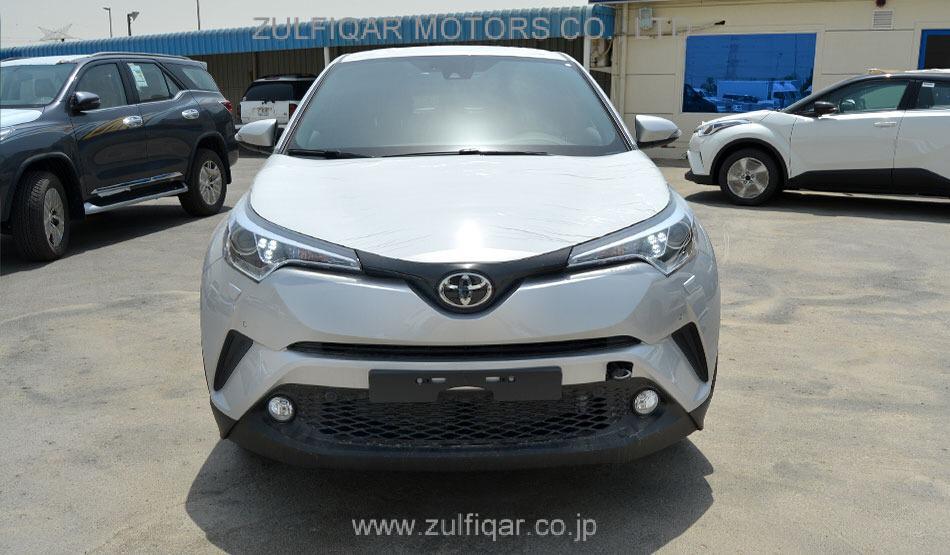 TOYOTA C-HR 2018 Image 1