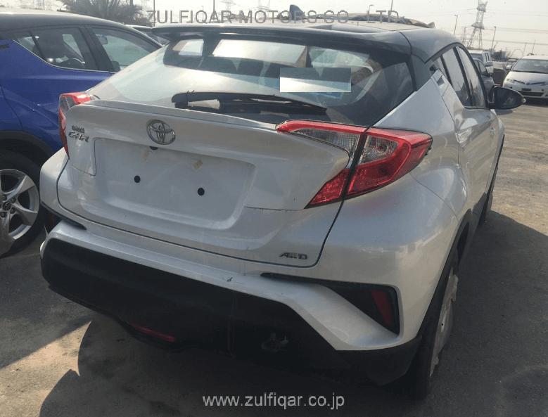 TOYOTA C-HR 2018 Image 7