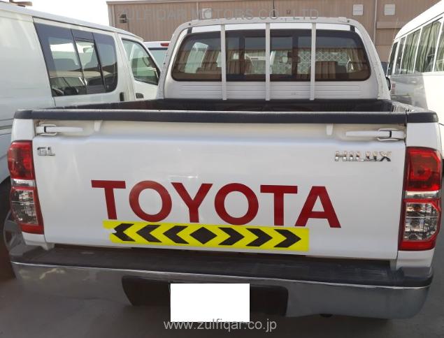 TOYOTA HILUX 2014 Image 3