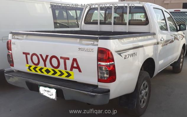 TOYOTA HILUX 2014 Image 6