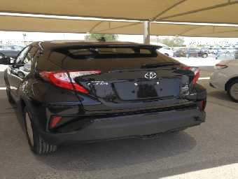 TOYOTA C-HR 2017 Image 3