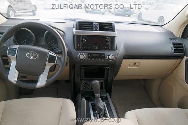 TOYOTA PRADO 2014 Image 2
