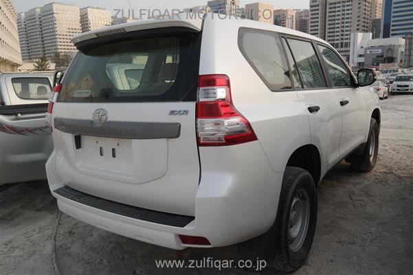 TOYOTA PRADO 2014 Image 7