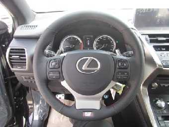 LEXUS NX 300 2018 Image 2