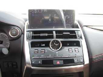 LEXUS NX 300 2018 Image 13