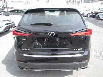 LEXUS NX 300 2018 Image 3