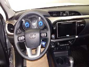 TOYOTA HILUX REVO PICK UP 2019 Image 2