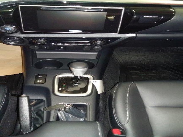 TOYOTA HILUX REVO PICK UP 2019 Image 21