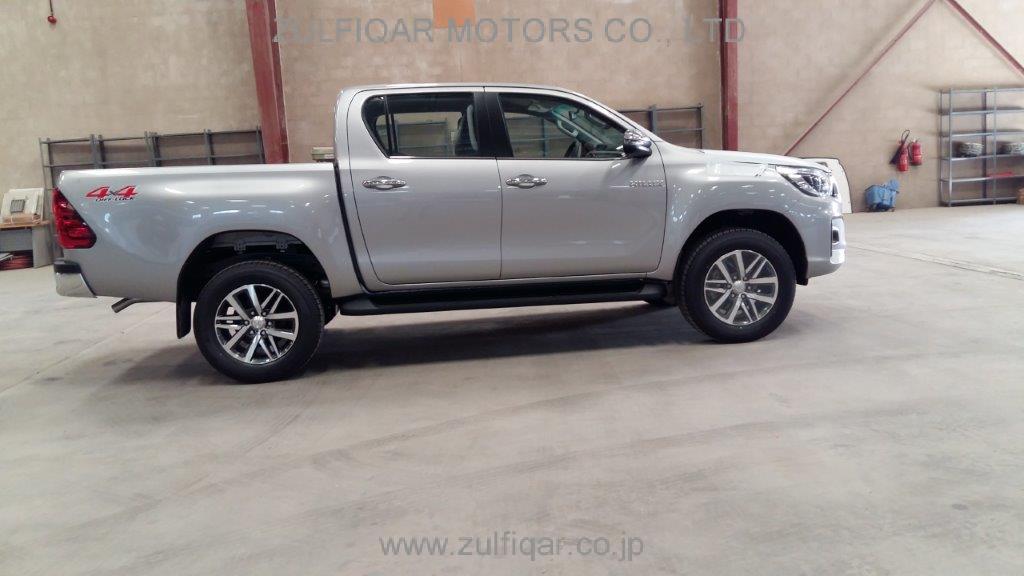 TOYOTA HILUX REVO PICK UP 2019 Image 7